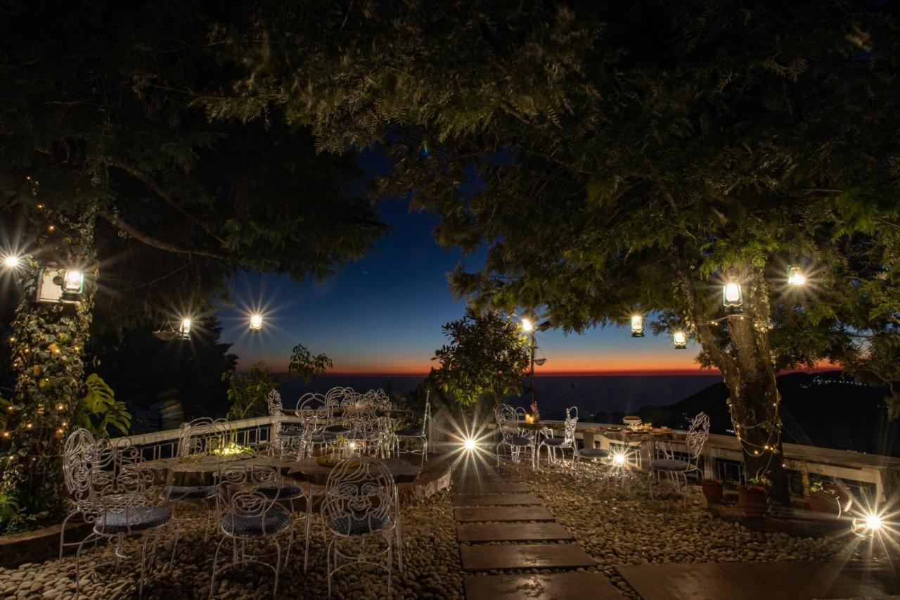 Seclude Mussoorie Hotel Екстериор снимка